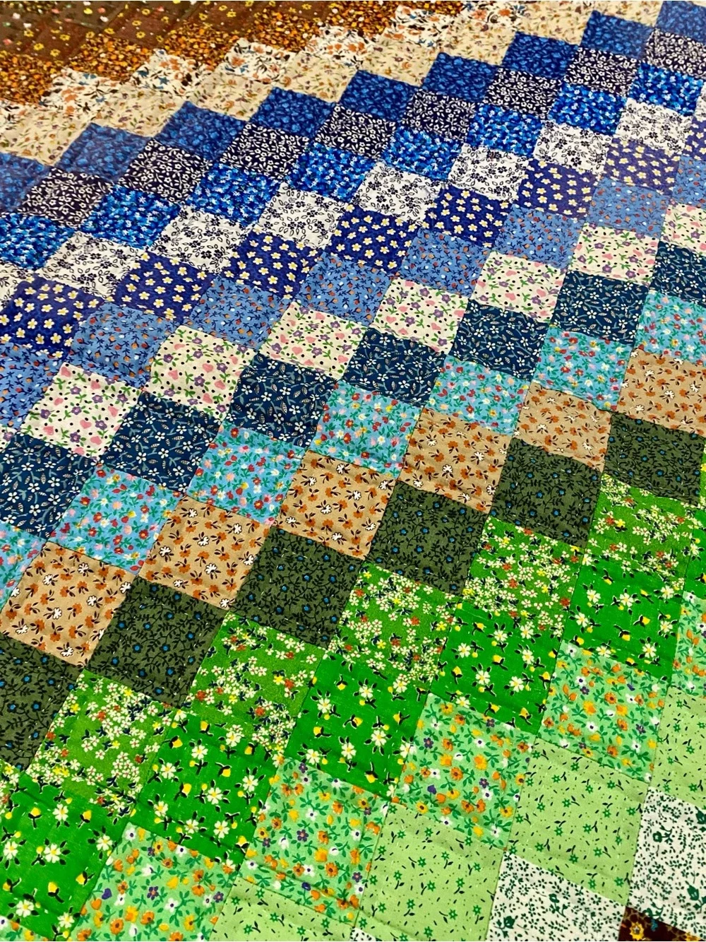 Handmade Multicolor Patchwork Quilt - sunshine and shadows ditsy floral